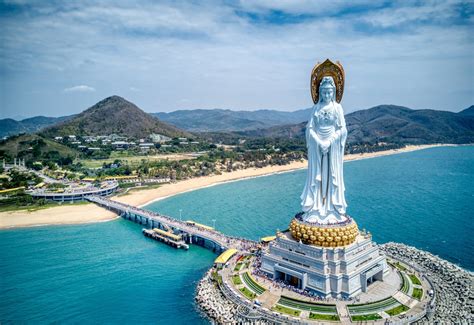 Nanshan-temppeli – Buddhalaisuuden rauha ja mahtivan kivibuddhan näkeminen!